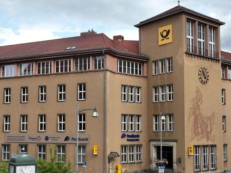 Postgebäude außen